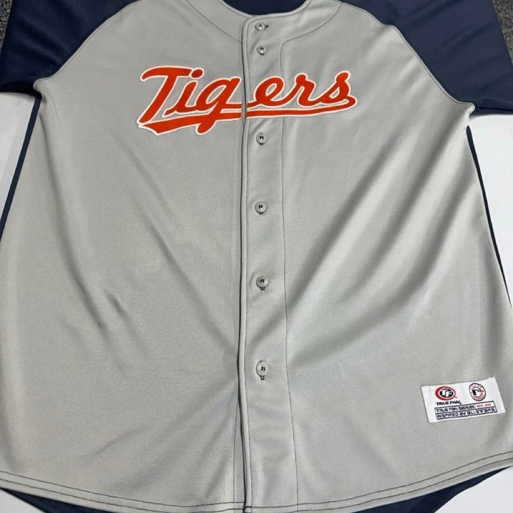 Tigers jersey‎